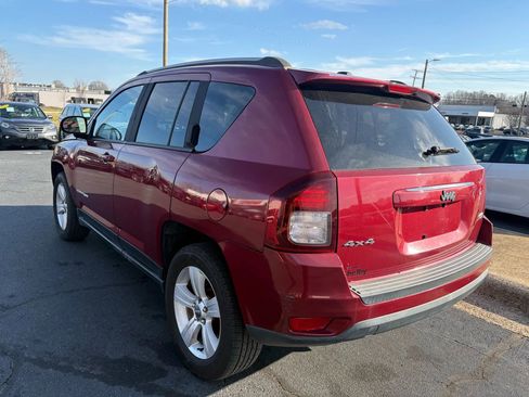 Used 2016 Jeep Compass Latitude image 5