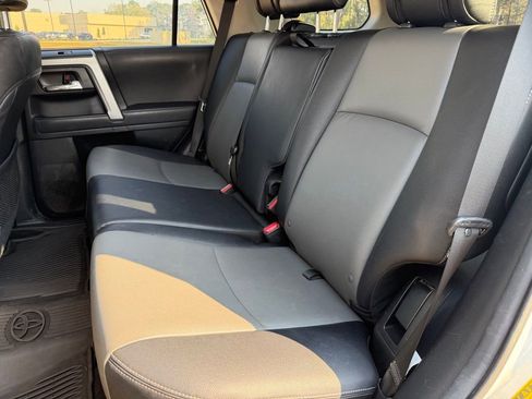 Used 2023 Toyota 4Runner SR5 Premium image 11