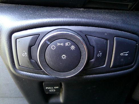 Used 2016 Lincoln MKX Reserve w/ Cargo Utility Package image 17