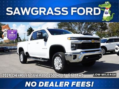 Used 2024 Chevrolet Silverado 2500 LT w/ Convenience Package