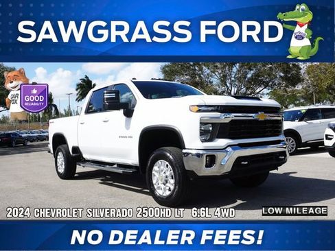 Used 2024 Chevrolet Silverado 2500 LT w/ Convenience Package image 1