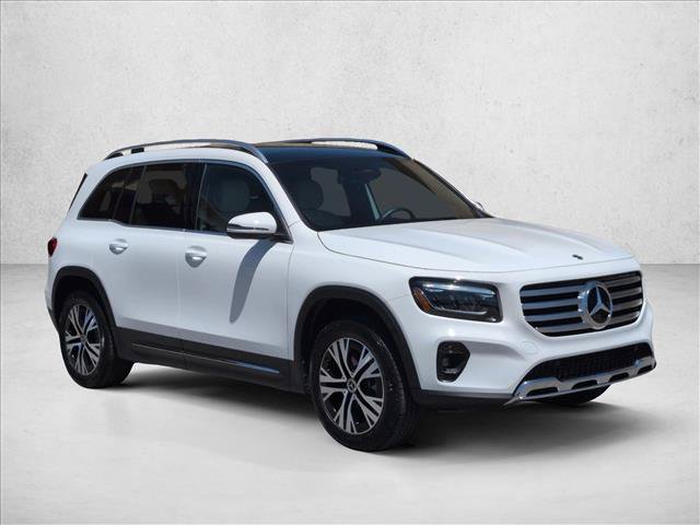 Certified 2026 Mercedes-Benz GLB 250 4MATIC image 3