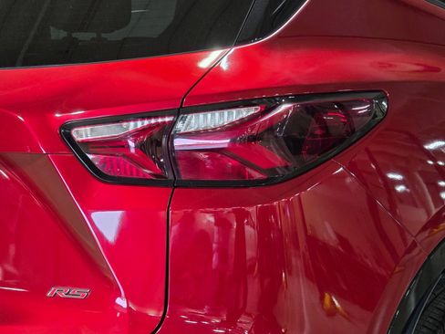 Used 2022 Chevrolet Blazer RS w/ Enhanced Convenience Package FWD image 12