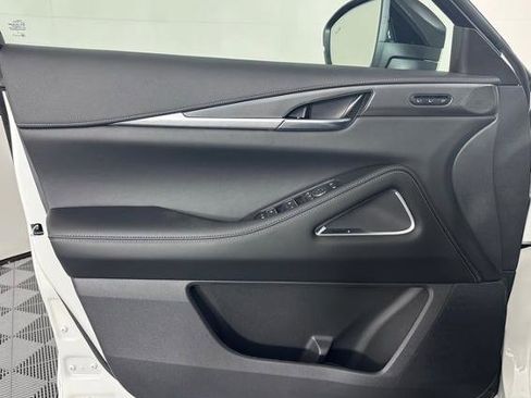 Certified 2025 INFINITI QX60 Luxe w/ Vision Package image 13