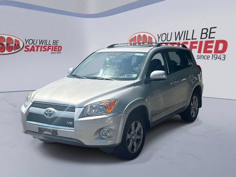 Used 2009 Toyota RAV4 Limited AWD/4WD image 3
