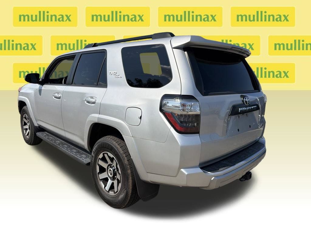 Used 2023 Toyota 4Runner TRD Off-Road AWD/4WD image 8