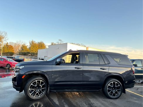 Used 2022 Chevrolet Tahoe RST w/ Luxury Package image 6