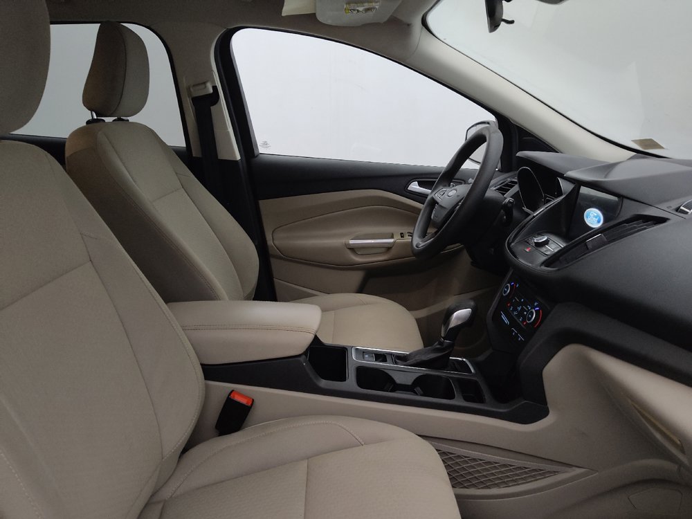 Used 2019 Ford Escape SE FWD image 21