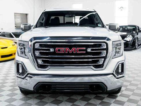 Used 2022 GMC Sierra 1500 SLT w/ SLT Premium Plus Package AWD/4WD image 5
