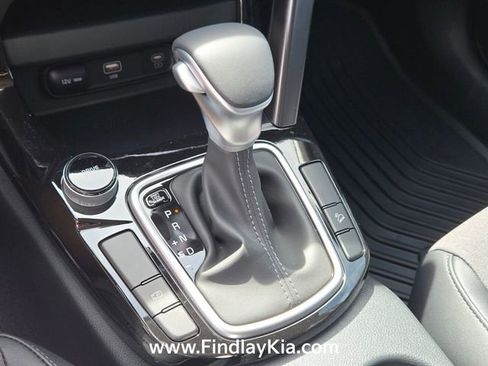 New 2026 Kia Seltos S FWD image 19