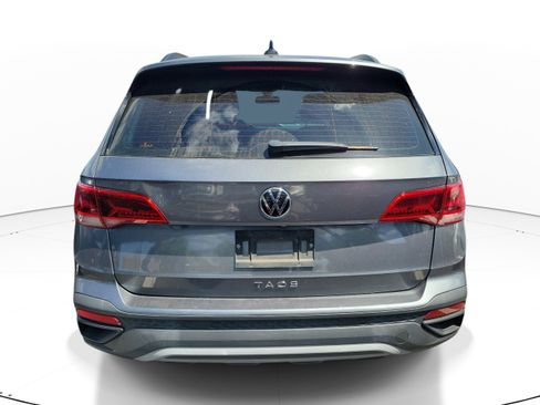 Used 2022 Volkswagen Taos S image 5