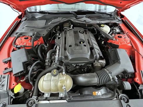 Used 2016 Ford Mustang Premium image 21