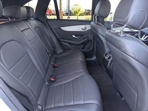 Used 2021 Mercedes-Benz GLC 300 image 18