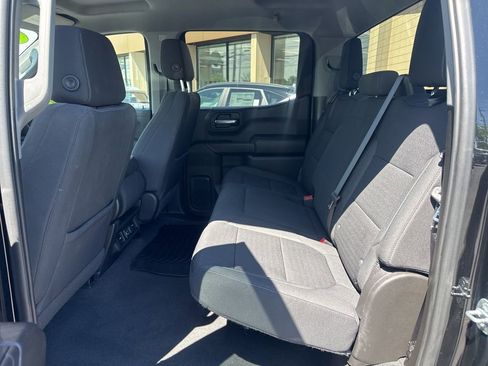 Used 2022 Chevrolet Silverado 1500 LT AWD/4WD image 28