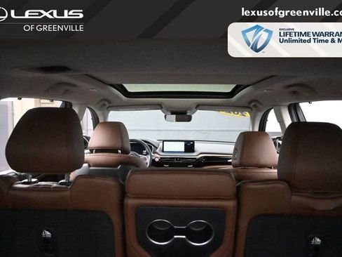 Used 2024 Acura MDX SH-AWD w/ Technology Package image 29