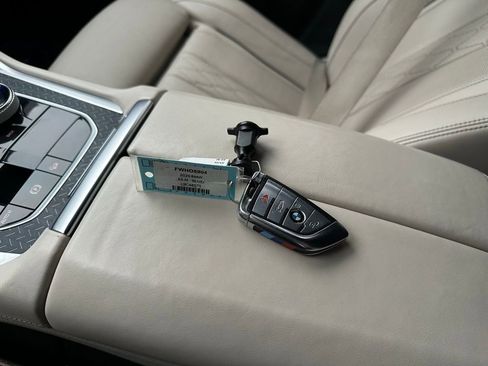 Used 2020 BMW X6 M50i w/ Executive Package image 32