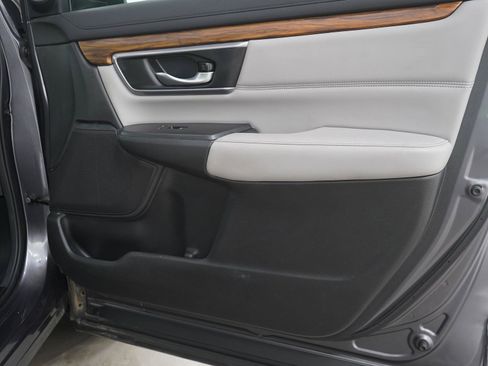 Used 2017 Honda CR-V EX-L image 9