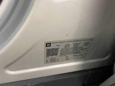 Used 2020 Chevrolet Equinox LT FWD image 31