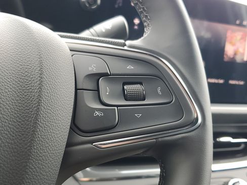 New 2026 Buick Envista Sport Touring w/ Convenience I Package FWD image 25