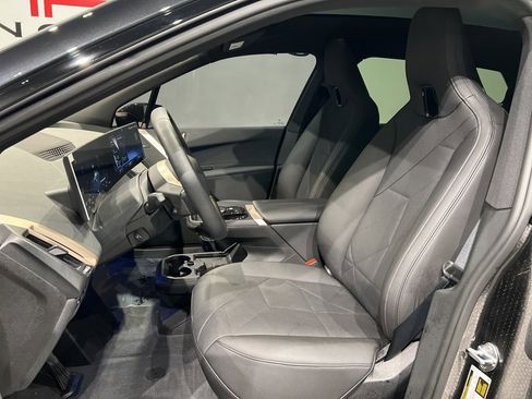 Used 2026 BMW iX xDrive45 w/ Premium Package image 12