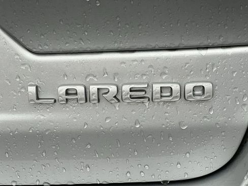 New 2026 Jeep Grand Cherokee Laredo AWD/4WD image 11
