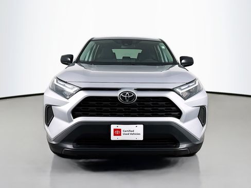 Used 2024 Toyota RAV4 LE AWD/4WD image 2