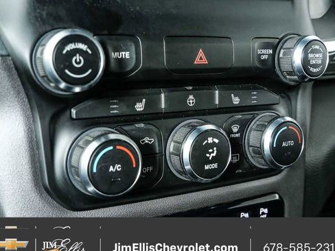 Used 2021 RAM 1500 Big Horn image 16