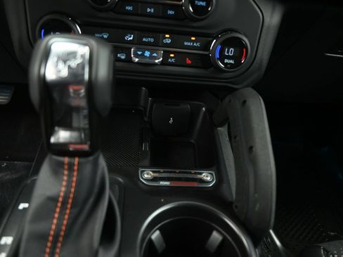 New 2026 Ford Bronco Raptor AWD/4WD image 15