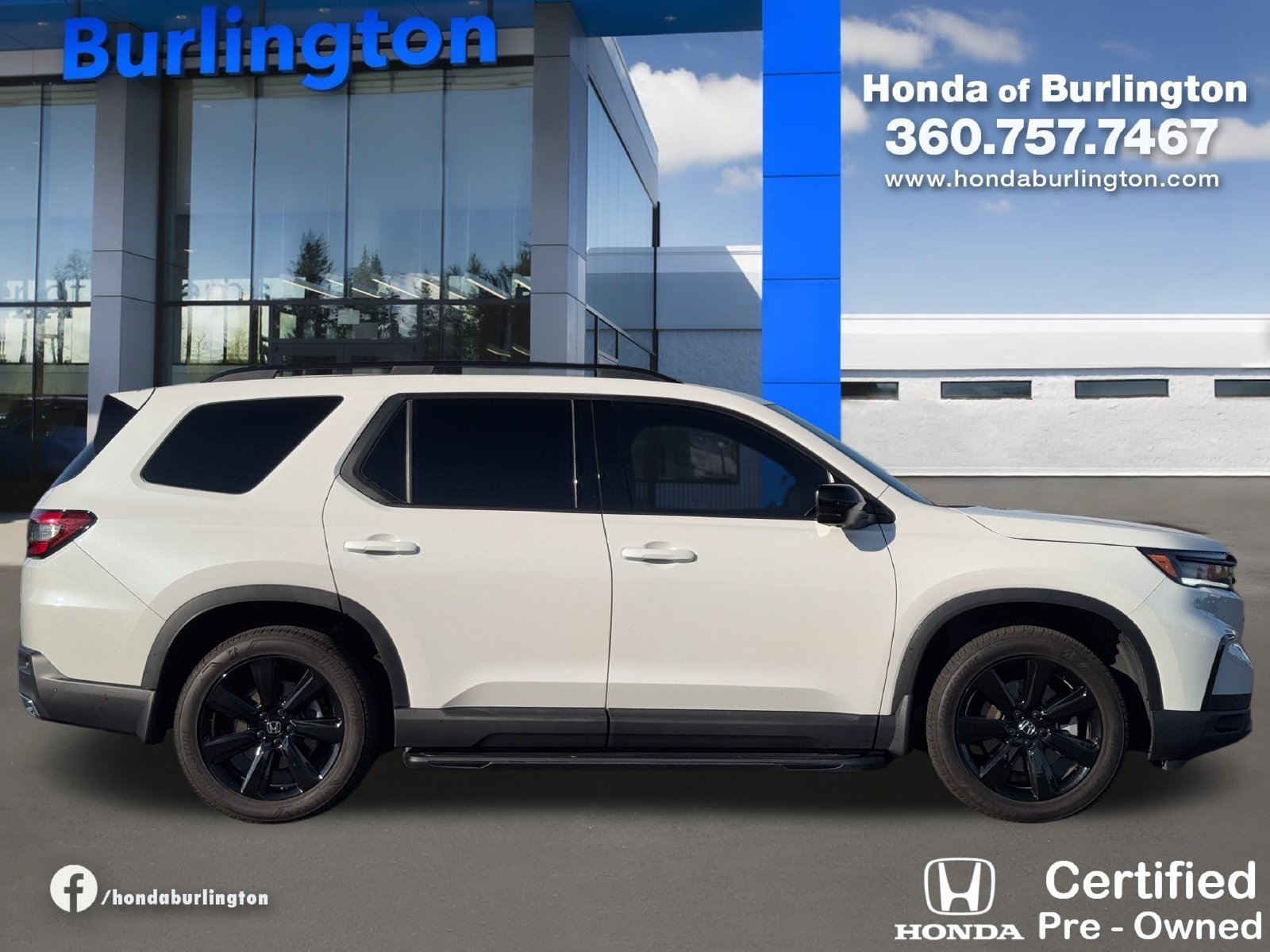Used 2025 Honda Pilot Black Edition image 8