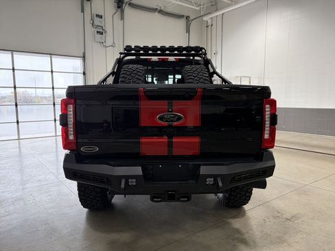 New 2026 Ford F250 Lariat w/ Black Appearance Package AWD/4WD image 7