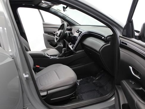 Used 2023 Hyundai Santa Cruz SEL w/ Activity Package FWD image 17