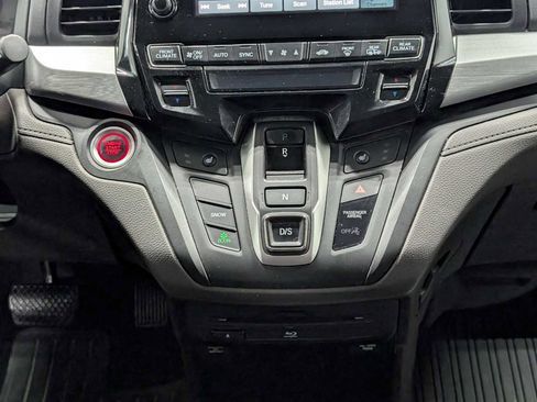 Used 2018 Honda Odyssey EX-L image 20