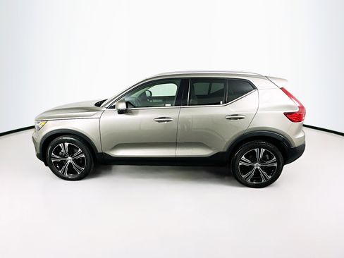 Used 2020 Volvo XC40 T5 Inscription w/ Protection Package image 4