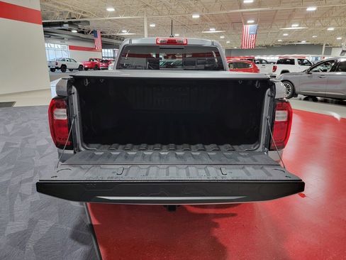 Certified 2024 GMC Canyon AT4 w/ Technology Package image 7