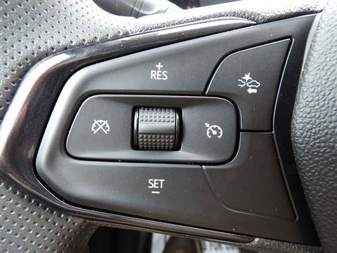 Used 2023 Chevrolet TrailBlazer LT w/ Convenience Package AWD/4WD image 19