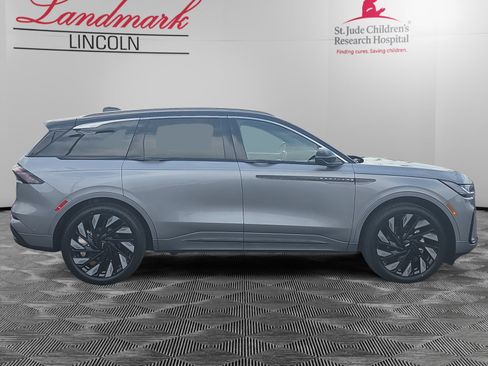 Used 2024 Lincoln Nautilus Black Label w/ Jet Appearance Package (87T) AWD/4WD image 6
