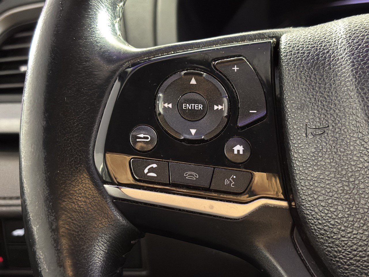 Used 2019 Honda Odyssey EX-L image 18