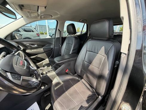 Used 2019 GMC Terrain SLT FWD image 12