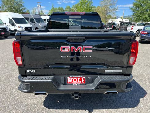 Used 2024 GMC Sierra 1500 Elevation w/ Elevation Premium Package AWD/4WD image 4