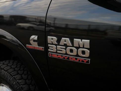 Used 2018 RAM 3500 Laramie Longhorn image 17