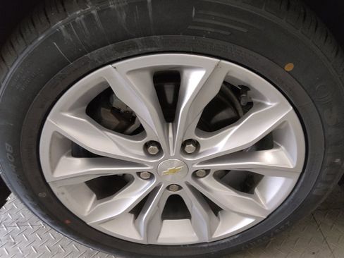 Used 2022 Chevrolet Malibu LT FWD image 31