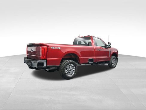 New 2025 Ford F350 XLT image 9