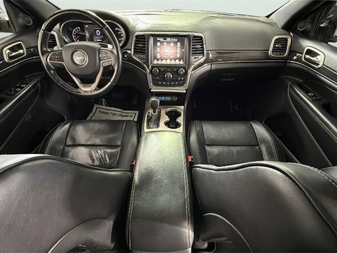 Used 2017 Jeep Grand Cherokee Overland image 30