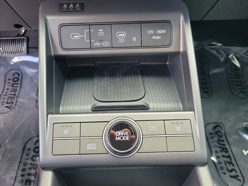 New 2026 Hyundai Kona SEL Premium image 23