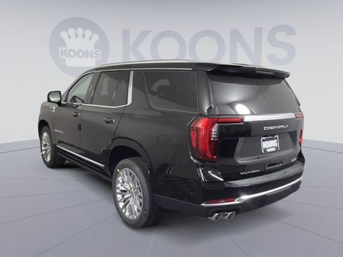 New 2026 GMC Yukon Denali w/ Sun & Power Step Package image 4