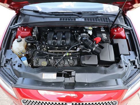 Used 2020 Lincoln Continental w/ Premium Package image 53