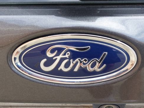Used 2017 Ford Focus ST FWD image 14
