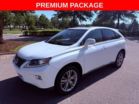 Used 2013 Lexus RX 450h FWD w/ Navigation Pkg image 3