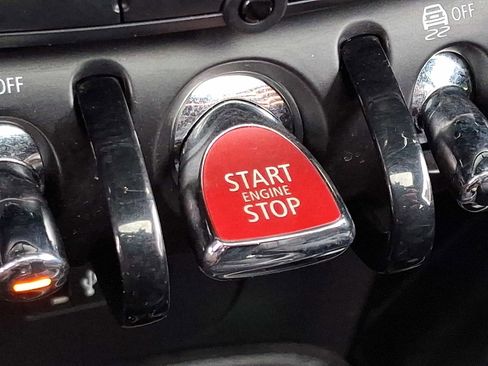 Certified 2023 MINI Cooper S image 23