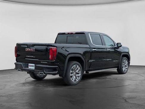 New 2026 GMC Sierra 1500 Denali w/ Denali Reserve Package AWD/4WD image 17